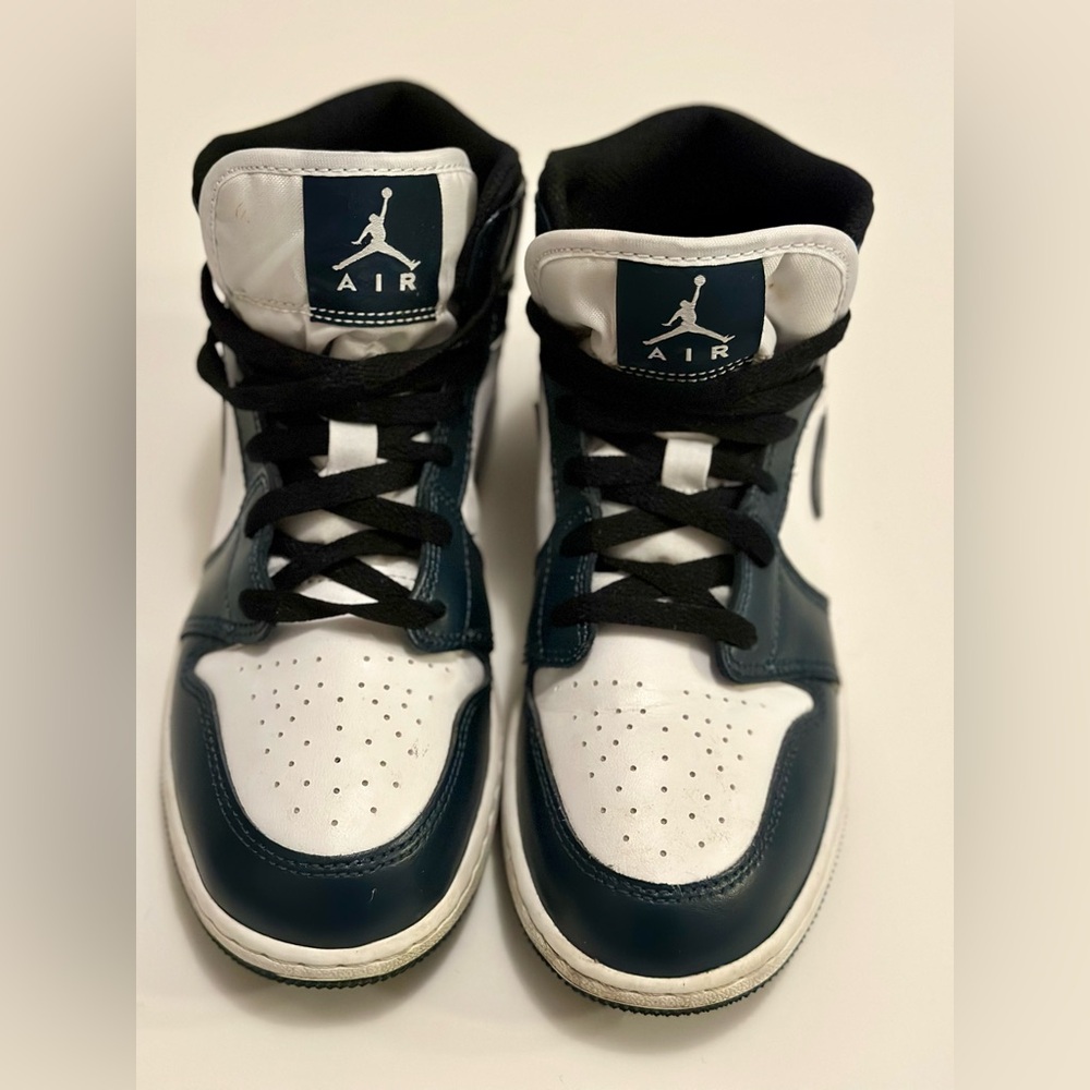 Nike Air Jordan 1 Mid Armory Navy Size US 5.5